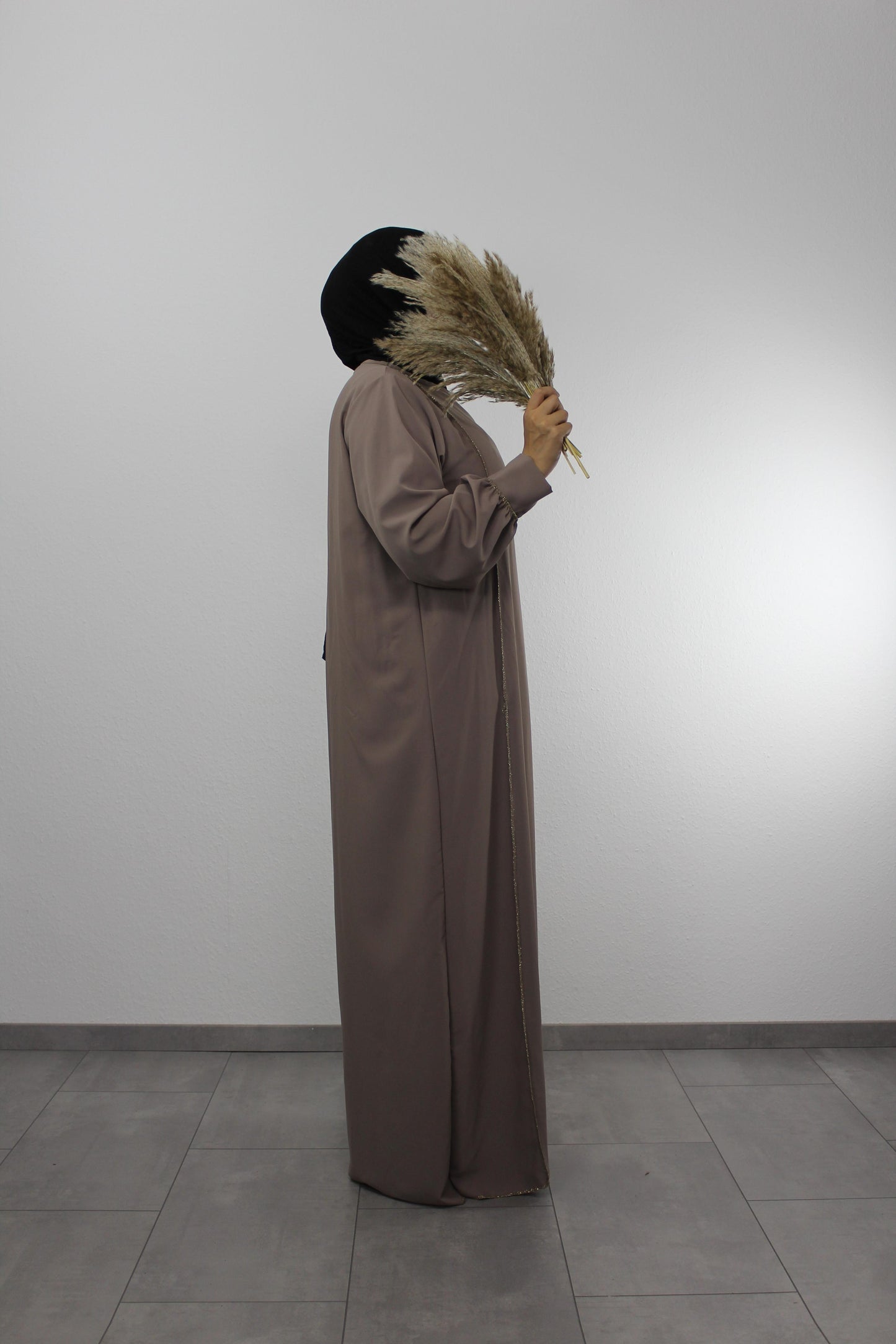 Abaya Hala