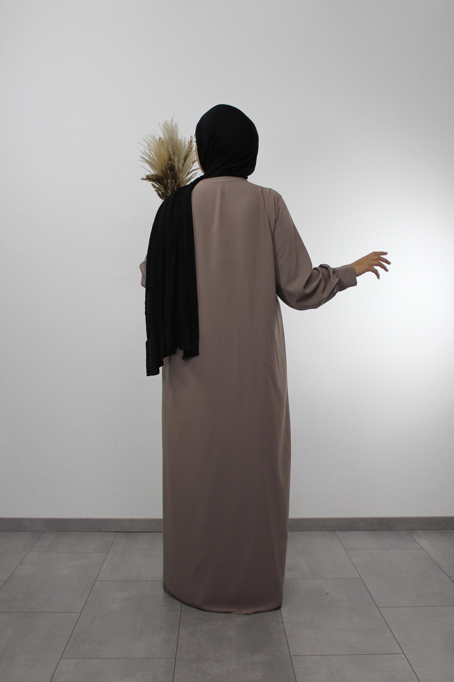 Abaya Hala